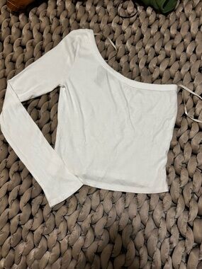 Forever 21 White Ribbed One-Shoulder Crop Top